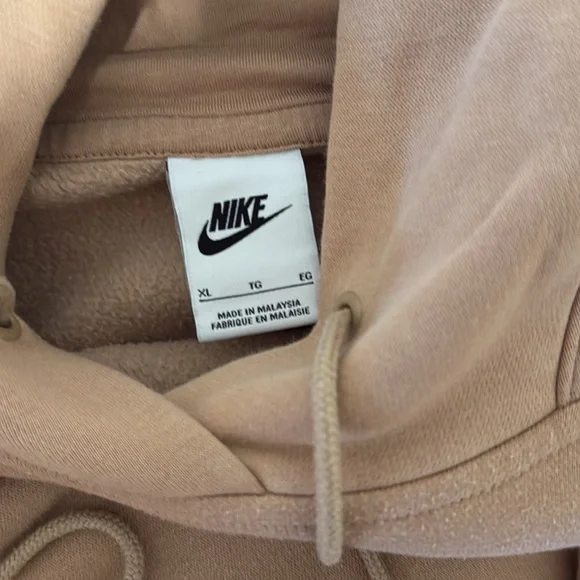 Nike Oversized Tan Hoodie - Picture 2 of 2